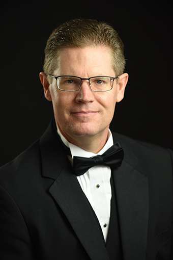 <b>Dr. Bradley Vogel</b>