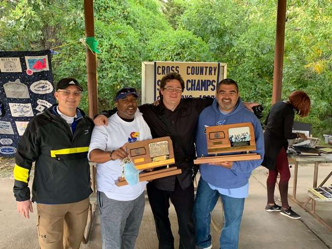 Runners who returned included Stan Anderson, Kelvin Whisenhunt, Brian Thompson and James Espinoza.