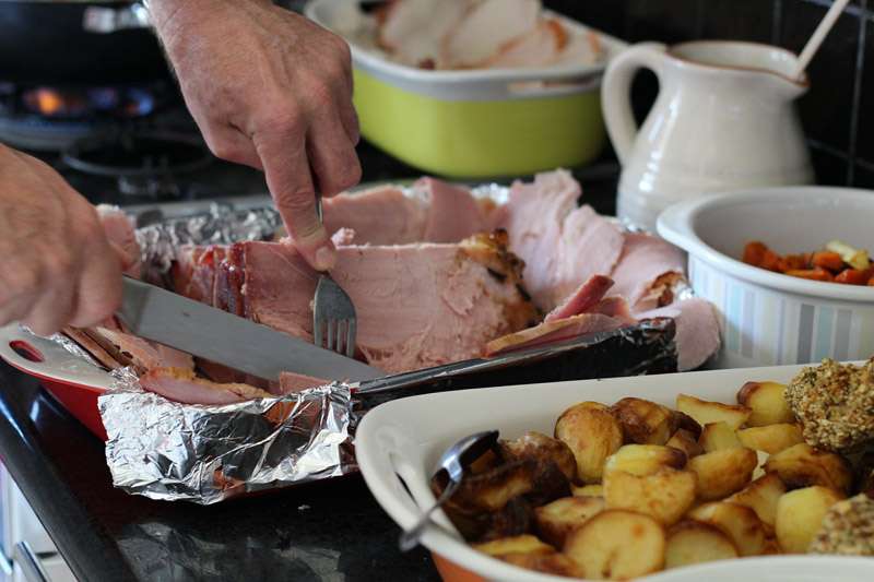 It looks delicious, but have a plan before you eat during the holidays.
Photo by <a href="https://pixabay.com/users/vivienviv0-671182/?utm_source=link-attribution&utm_medium=referral&utm_campaign=image&utm_content=587581">vivienviv0</a> from <a href="https://pixabay.com/?utm_source=link-attribution&utm_medium=referral&utm_campaign=image&utm_content=587581">Pixabay</a>