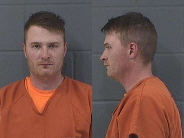 Jason Greene, Improper driving on laned roadway, Operate a motor vehicle without a valid license, Driving under the influence of drugs / alcohol, Arrested 11/15