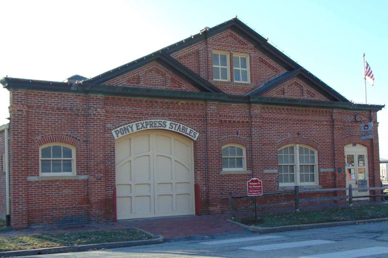 Pony Express Stables/Photo by Brent Martin