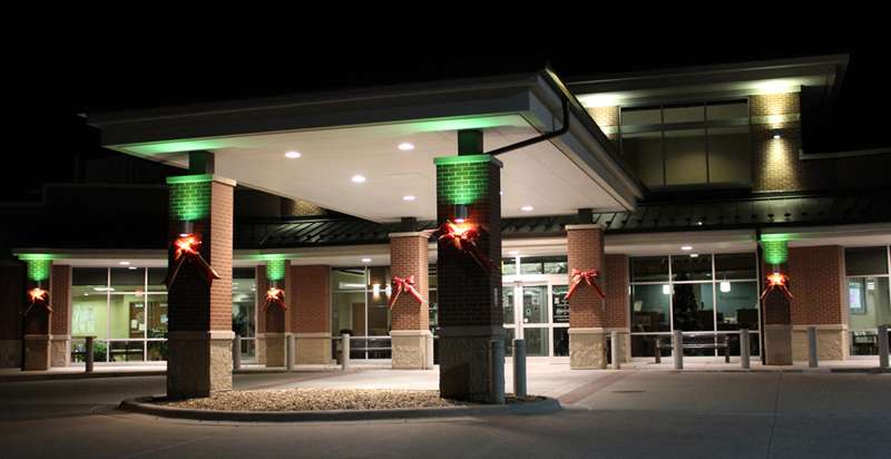 <b>Ribbons contributed by the Memorial Health System Volunteer Corps add to the festive look of Abilene's Memorial Hospital.</b> Photos courtesy MHS