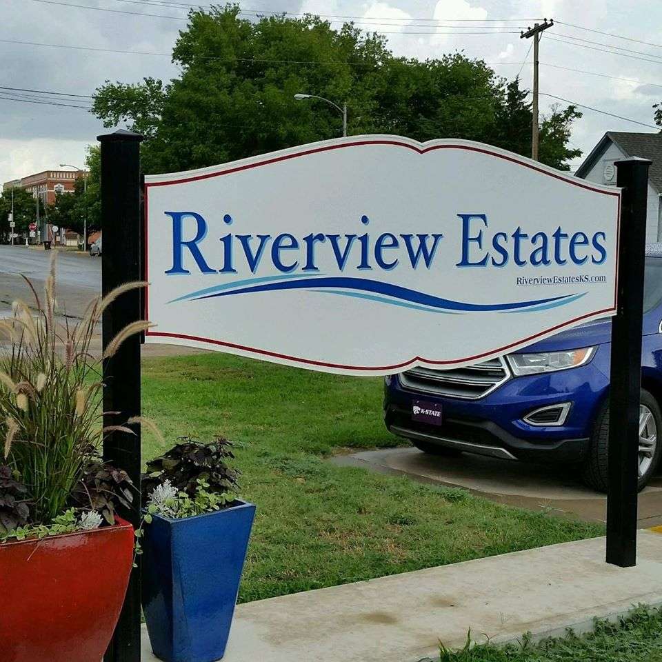 SPONSORED Riverview Estates is now hiring