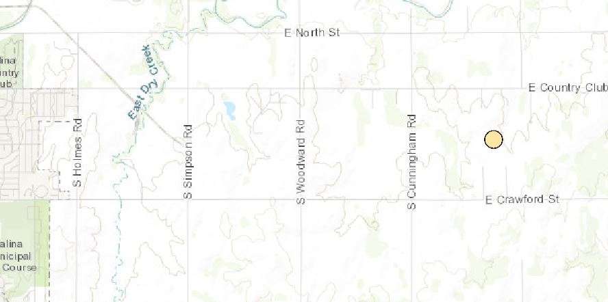 <b>The small temblor struck at 12:32 p.m. Sunday.</b> Map courtesy KGS