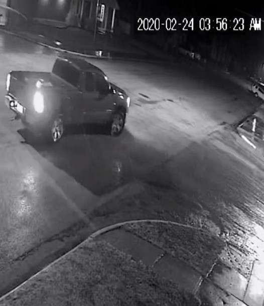 <b>The vehicle of interest.</b> Photos courtesy the Saline County Sheriff's Office