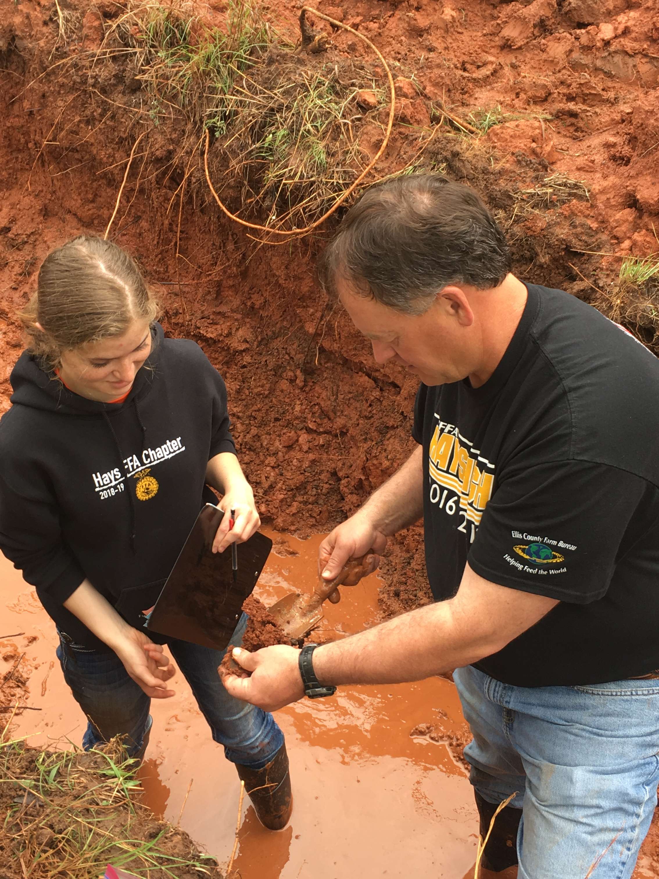 Vajnar with a student at National Land Practice in 2019.