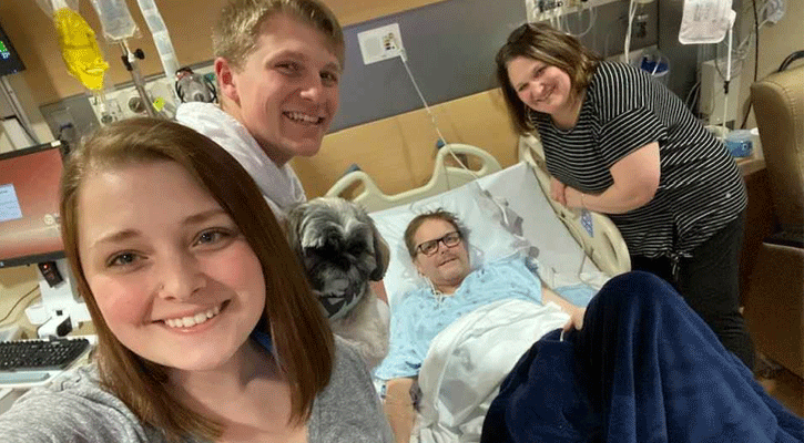 The Daup family, Maddie, Seth, Alan and Jenny. Together for one last night before the hospital went on COVID-19 lockdown. (Photo: Jenny Daup-Facebook)