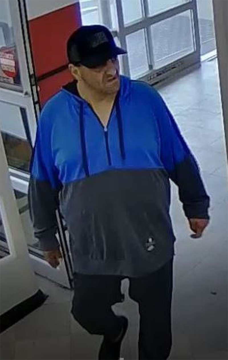 <b>Police are trying to ID this man. </b>Photo courtesy Crimestoppers
