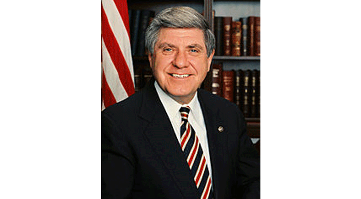 Ben Nelson (Photo:&nbsp;<a rel="nofollow" href="http://bennelson.senate.gov/images/photos/official/senate_color.jpg">Ben Nelson site</a>&nbsp;and&nbsp;<a rel="nofollow" href="http://bioguide.congress.gov/scripts/biodisplay.pl?index=n000180">US Congress site</a>)