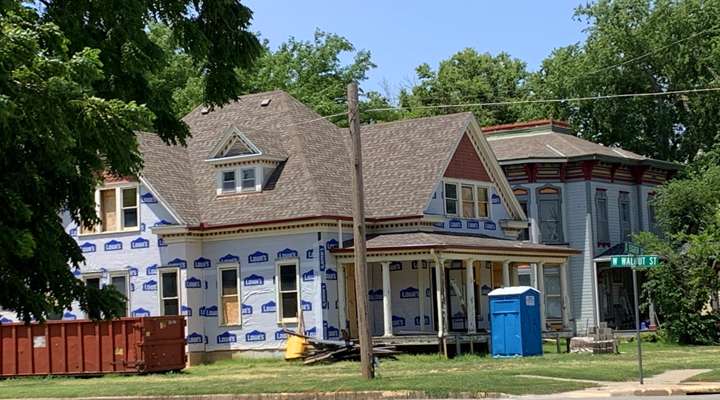 <b>This house that was moved from South Fifth Street and placed on the Ashby House property at the corner of South Eighth Street and West Walnut Street is being remodeled to provide space for women and children. </b>Salina Post photo