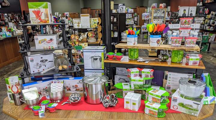 <b>Apron Strings Kitchen Store, offering a variety of cookware, kitchen tools and gadgets, and appliances, is coming to Salina. </b>Photos from the Apron Strings in Hutchinson, courtesy the <a href="https://www.facebook.com/ApronStringsKitchenStore">Apron Strings</a> Facebook page