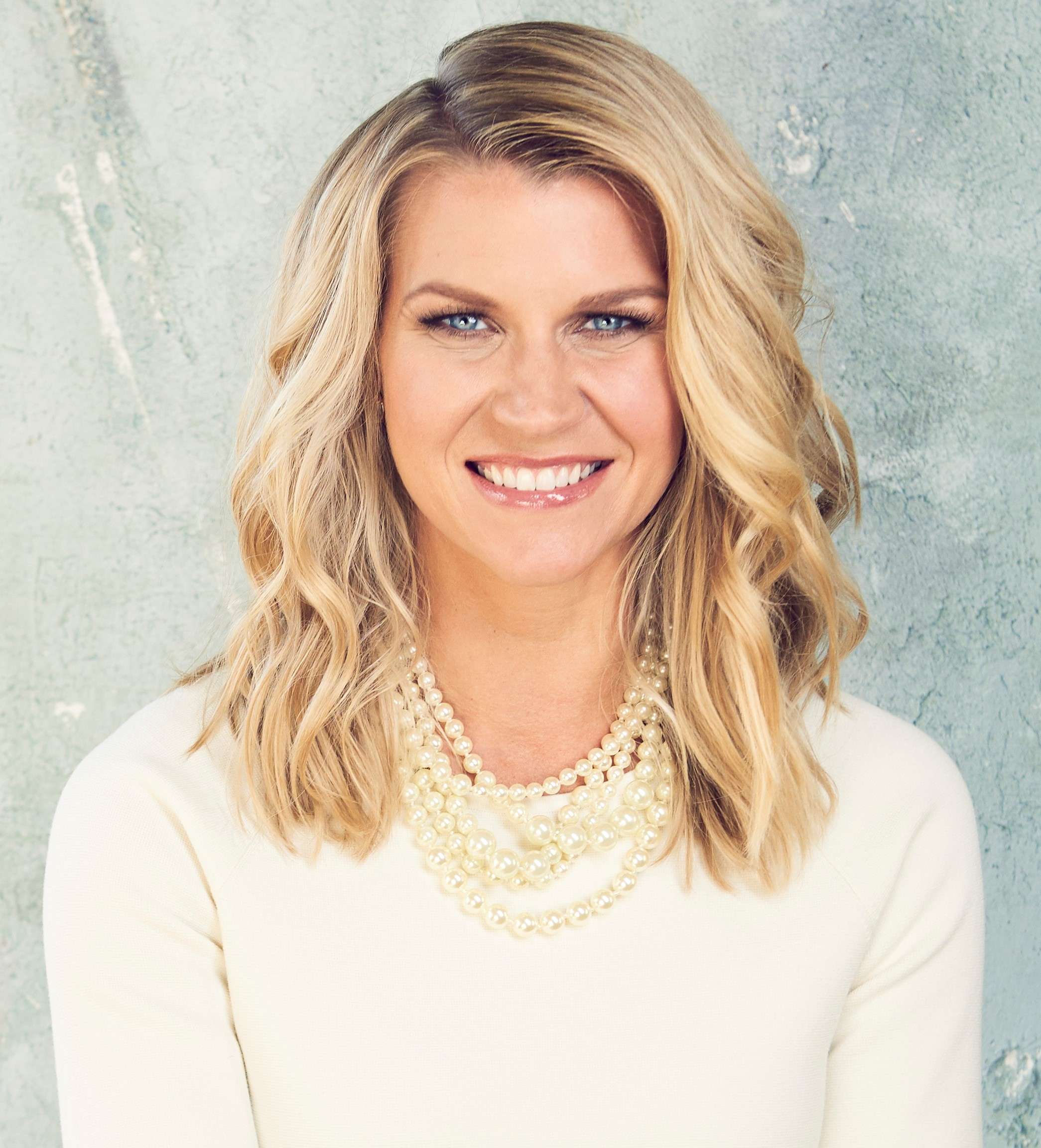 <b>Christy Wright</b>
