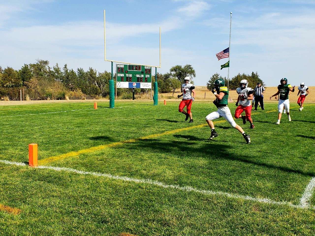 Hay Springs held off Minatare Friday 69-44. Photo: Dave Collins, Eagle Radio