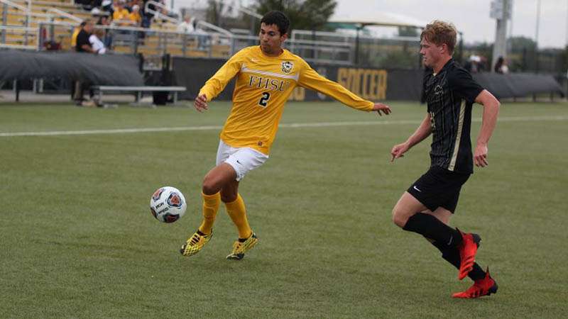 <b>FHSU's Antonio De La Torre. </b>Photo by Tylee Biera courtesy <a href="http://fhsuathletics.com">fhsuathletics.com</a>