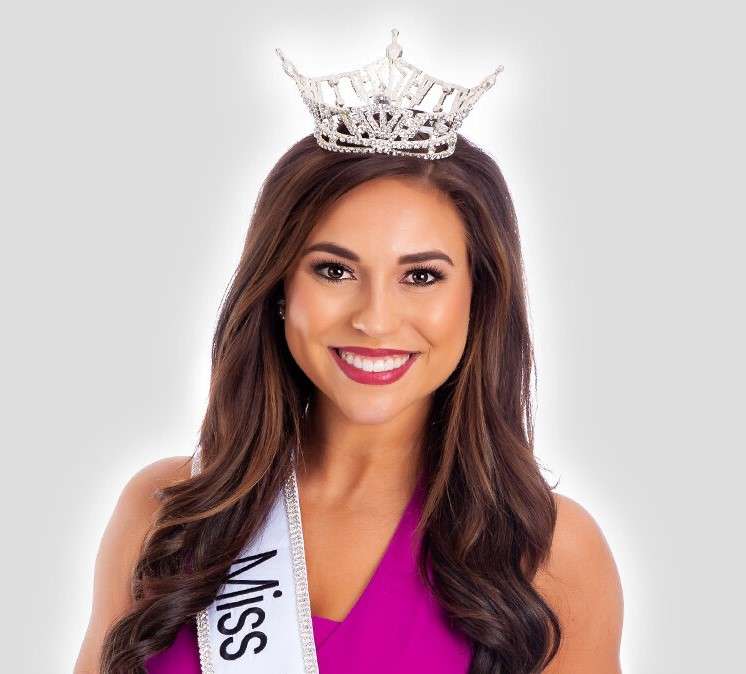 Miss Nebraska 2021 Morgan Holen