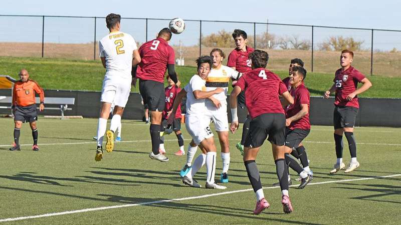 Photo by Nicole Heitmann courtesy <a href="http://fhsuathletics.com">fhsuathletics.com</a>