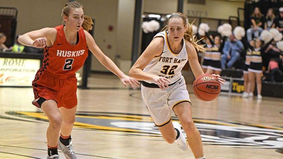 Whitney Randall drives against St. Cloud State Friday at Gross Coliseum (Courtesy FHSU Athletics (Nicole Heitmann)