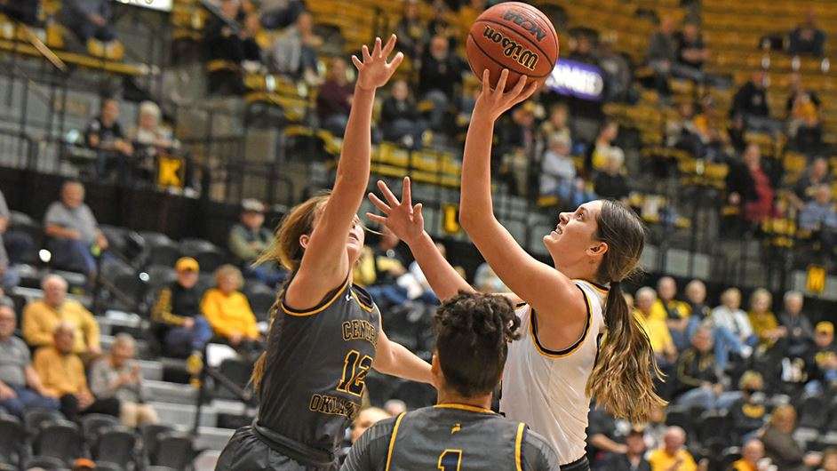 FHSU's Lauren West attempts a shot vs. Central Oklahoma Friday night at Gross Memorial Coliseum (Courtesy FHSU Athletics, Nicole Heitmann)