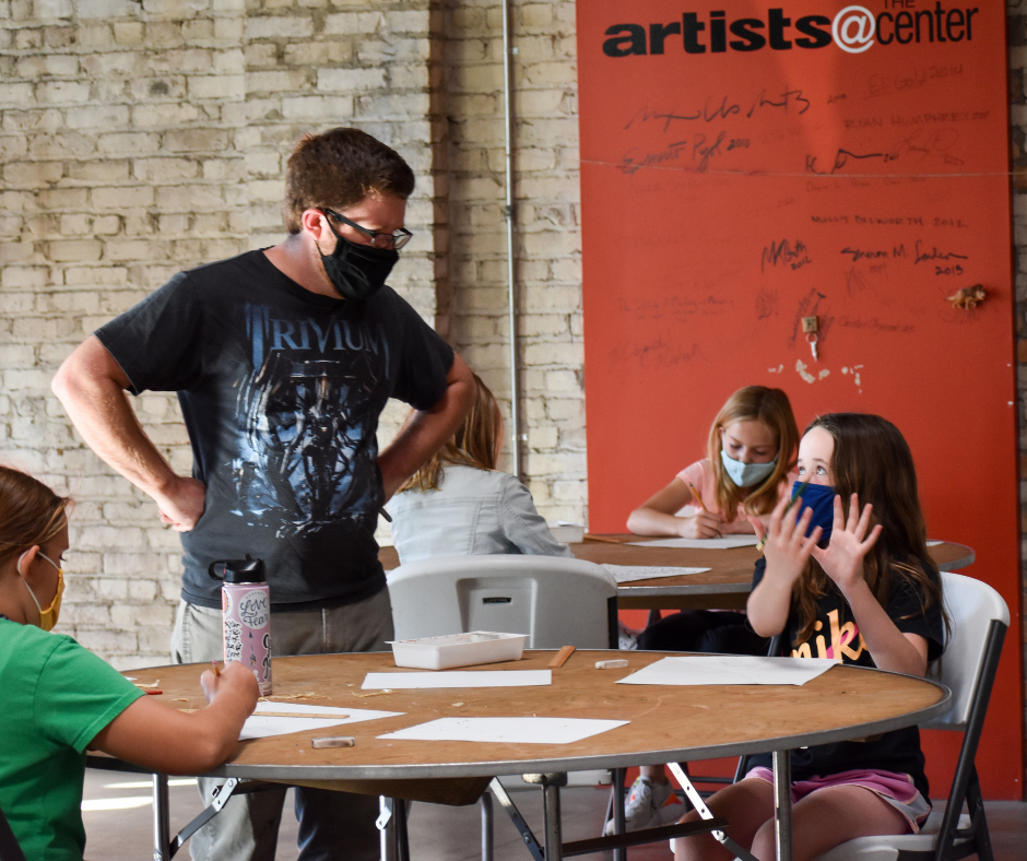 <b>Darren Morawitz teaches a class at Salina Art Center.</b> Photo courtesy Salina Art Center