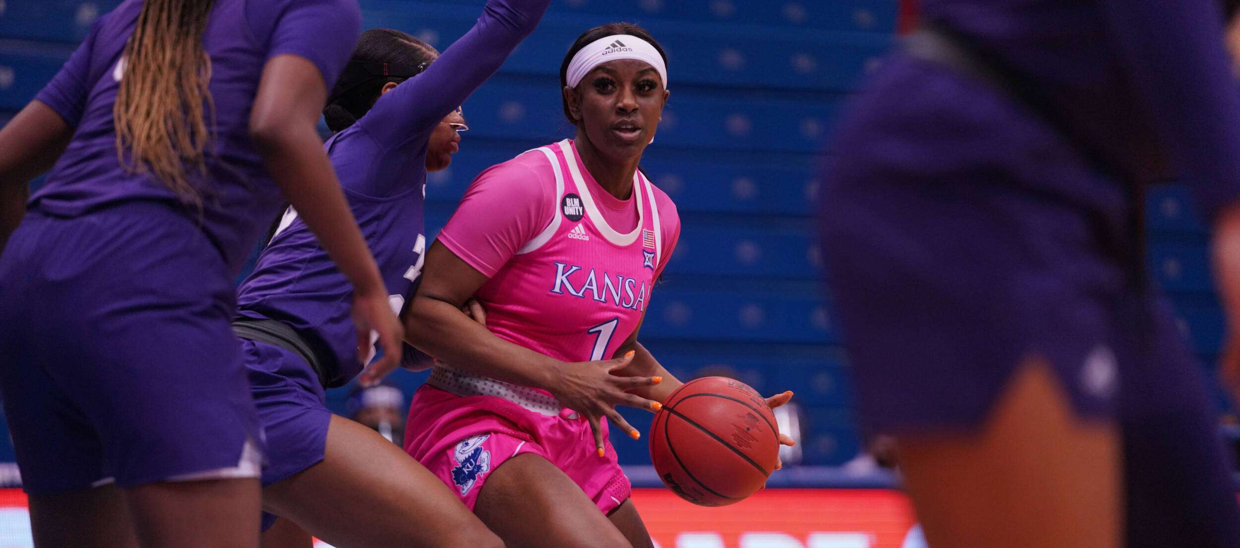 Photo courtesy <a href="http://kuathletics.com">kuathletics.com</a>