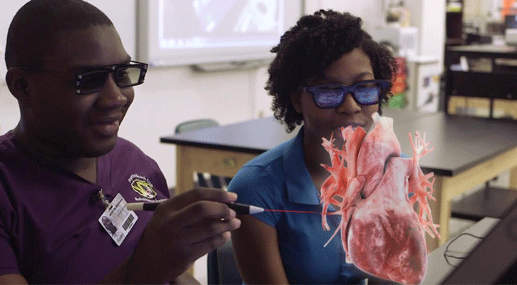 <i>Students examine a 3-D image of a heart thanks so zSpace technology. The same technology will soon be used in Mid-Plains Community College classrooms.</i>