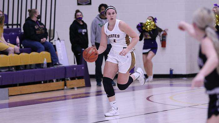 <b>KWU's Kelcey Hinz.</b> Photo courtesy <a href="http://kwucoyotes.com">kwucoyotes.com</a>