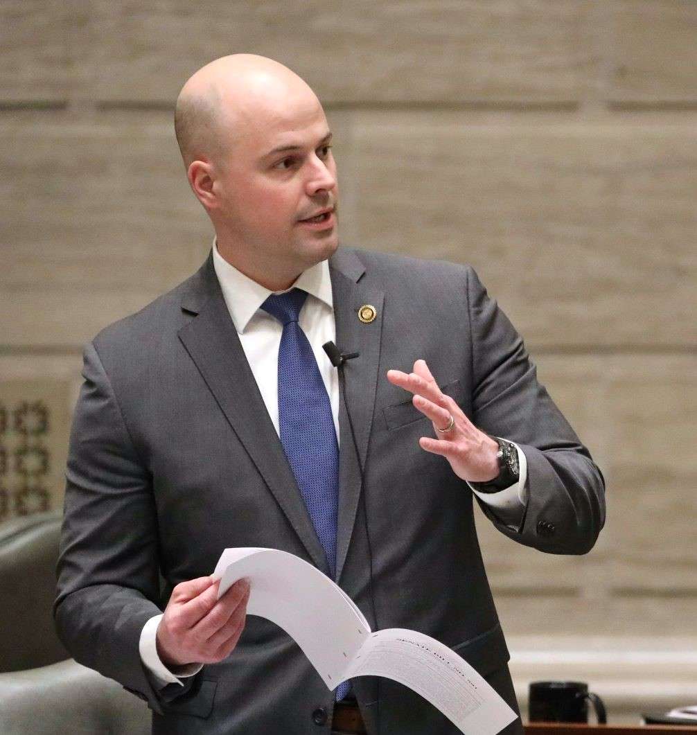 Sen. Tony Luetkemeyer speaks on the Senate floor/Photo by Brent Martin