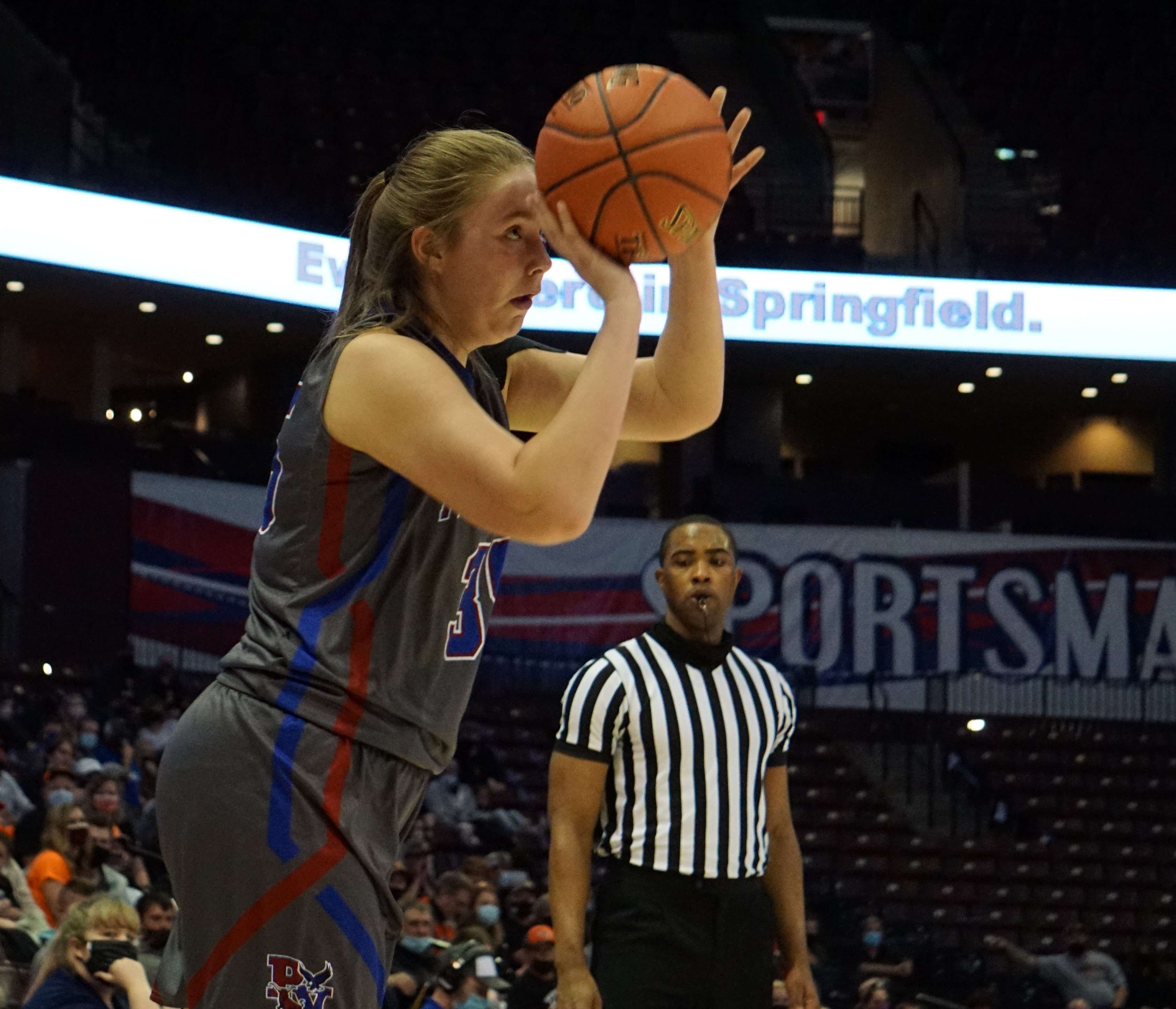 Jaclyn Pappert shoots a corner-three in the second half.
