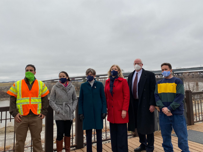Speakers at Monday's event included Governor Kelly, Kansas Department of Transportation (KDOT) Secretary Julie Lorenz, U.S. Representative Sharice Davids and Unified Government of Wyandotte County Mayor David Alvey. 