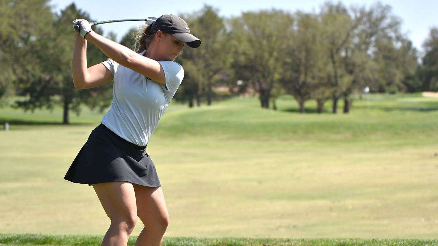 Kira Mestl&nbsp; shot a final round 80 Tuesday and tied for 14th at the Hillcat Classic (Courtesy FHSU Athletics, Ryan Prickett)