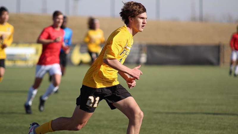 <b>FHSU's Kevin Black. </b>Photo by Tylee Biera courtesy <a href="http://fhsuathletics.com">fhsuathletics.com</a>