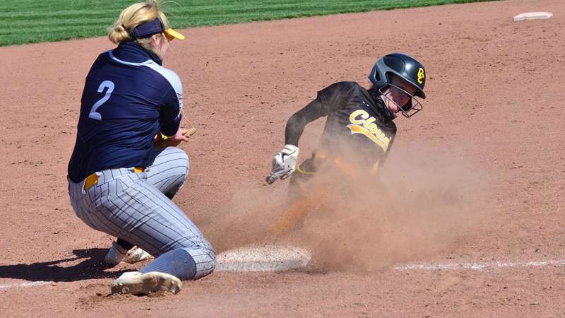 <b>Kayla Lee stole three bases in a doubleheader against No. 8 Highland Tuesday.</b> Photo by Jessica LeDuc courtesy <a href="http://cloudtbirds.com">cloudtbirds.com</a>