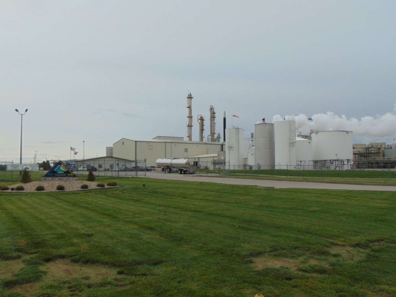 Golden Triangle Ethanol Plant (file)