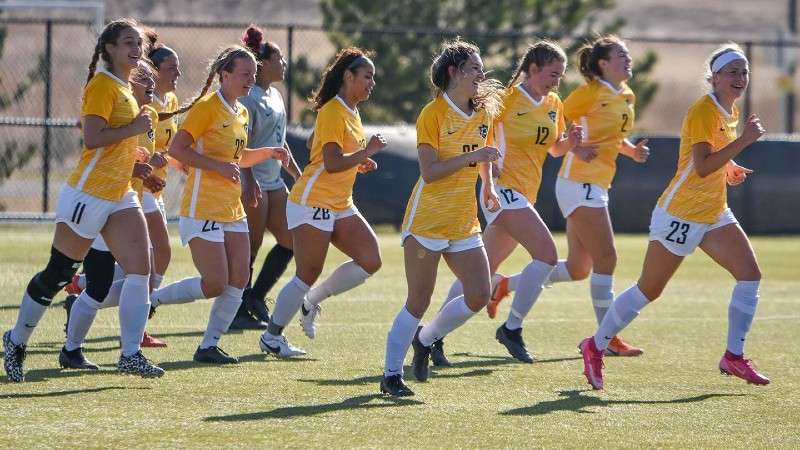 Photo by Ryan Prickett courtesy <a href="http://fhsuathletics.com">fhsuathletics.com</a>