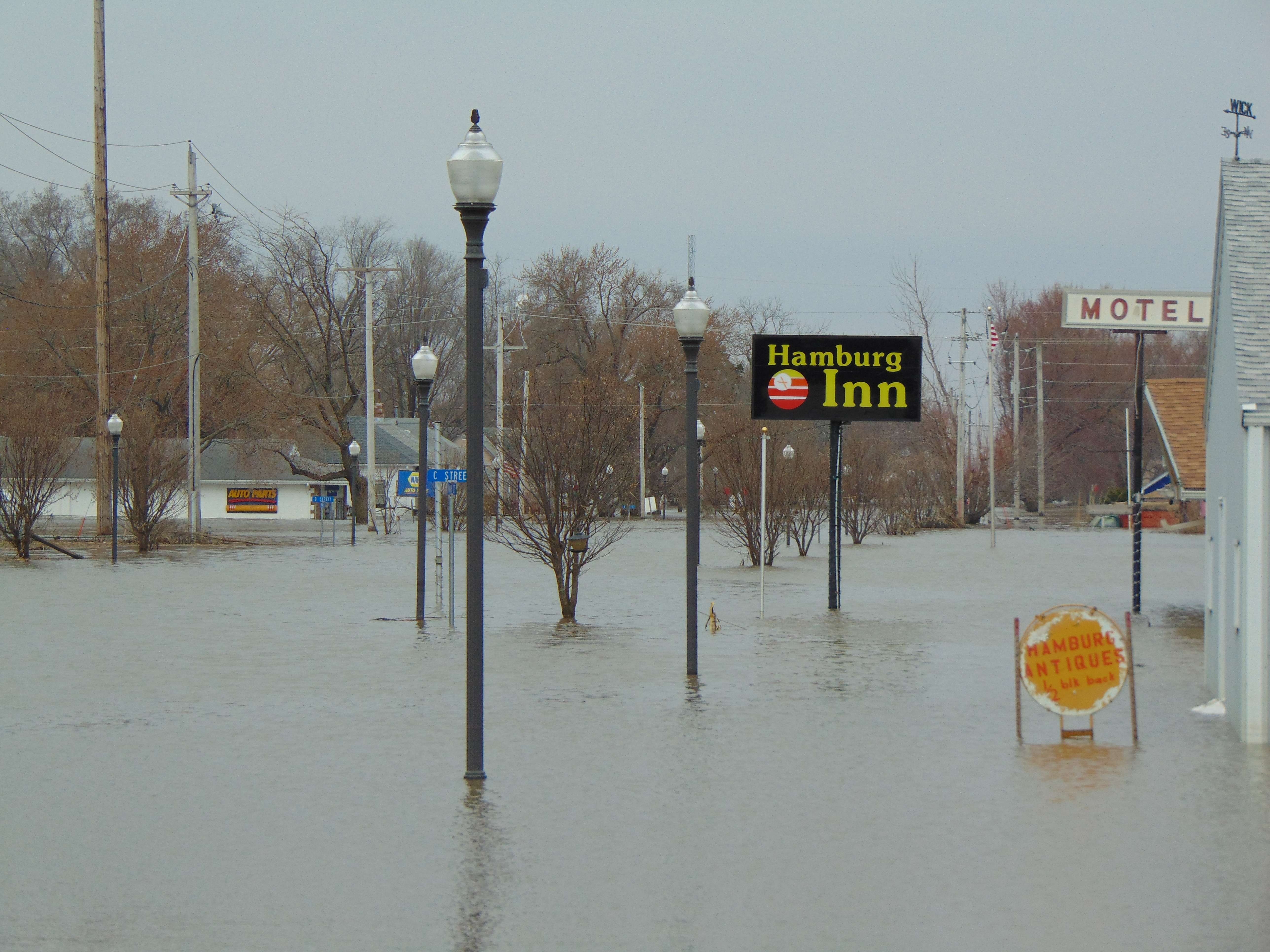 Hamburg inundated in the Missouri River flood of 2019/File photo