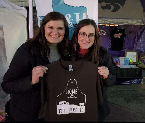 <b>Halle Schindler and Cassidy Cage.</b> Photo courtesy KSRE