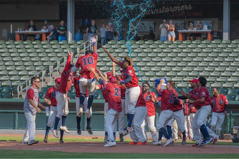 <b>The Monarchs celebrate their walkoff win.</b> Photo by&nbsp;John Ellis courtesy Kansas City Monarchs