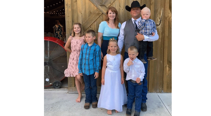 Luke and Erin Norman and family. (Facebook)