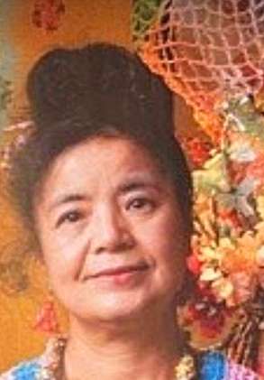<b>Artist Tomiyo Tajiri</b>