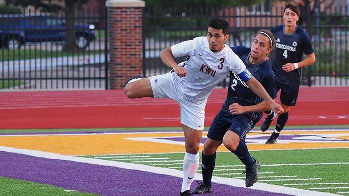 Photo courtesy <a href="http://kwucoyotes.com">kwucoyotes.com</a>