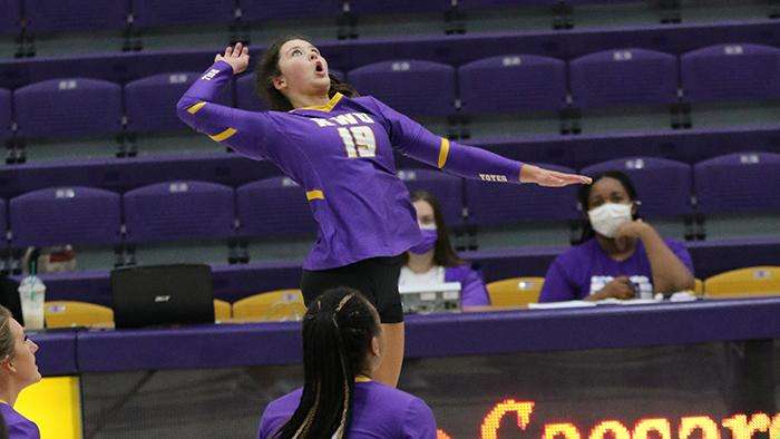 <a href="https://www.kwucoyotes.com/roster/23/18/12650">Melinna Schumann</a>. Photo courtesy <a href="http://kwucoyotes.com">kwucoyotes.com</a>