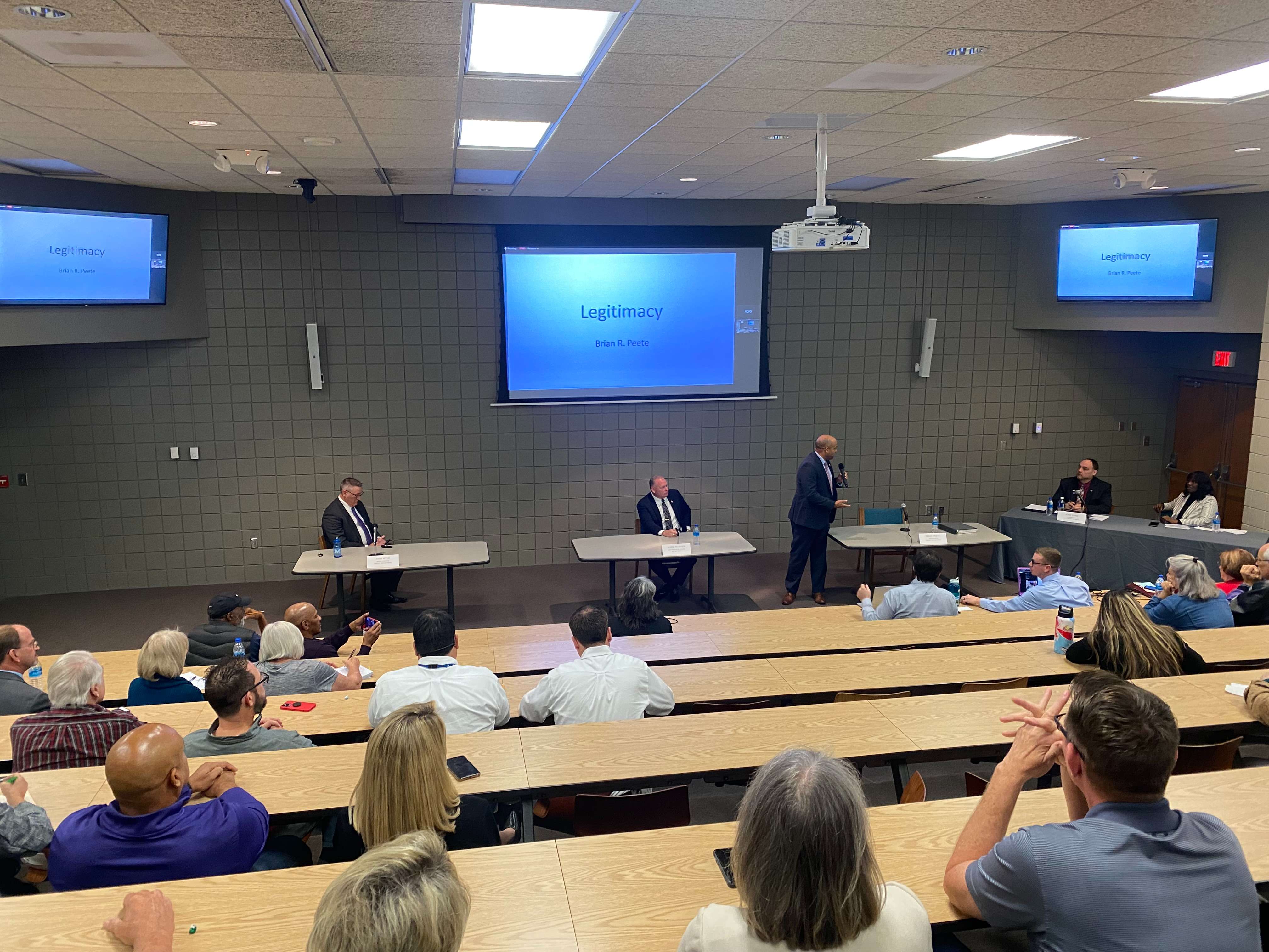 Brian Peete presenting to the public forum