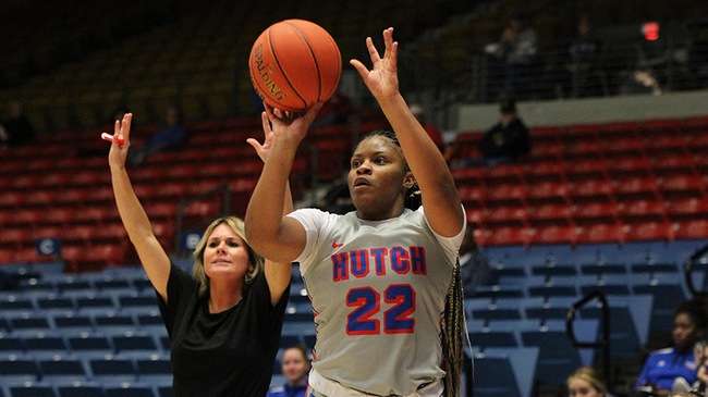HutchCC Women's Basketball.jpg
