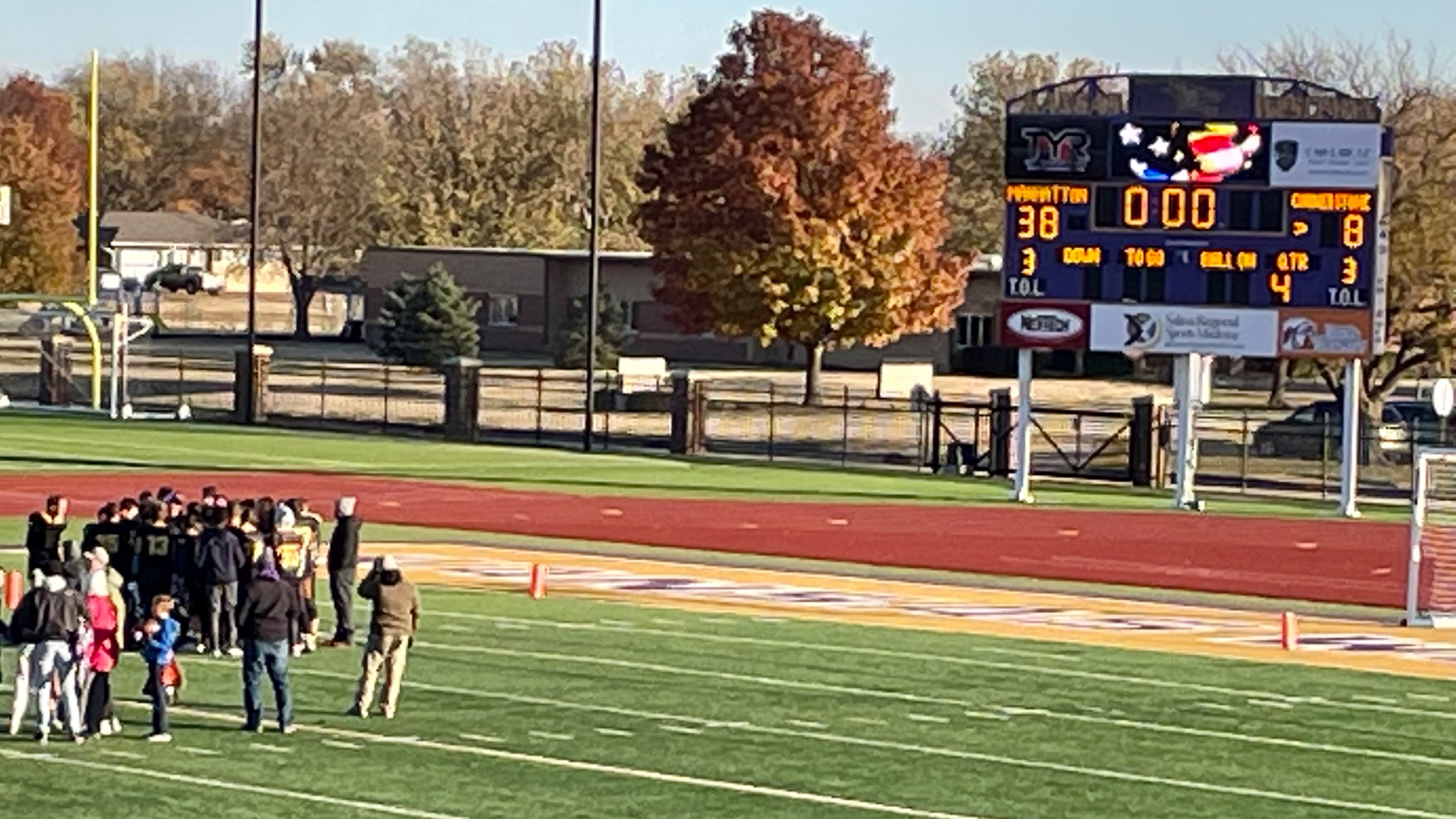 Manhattan Eagles Football team wins State Championship 