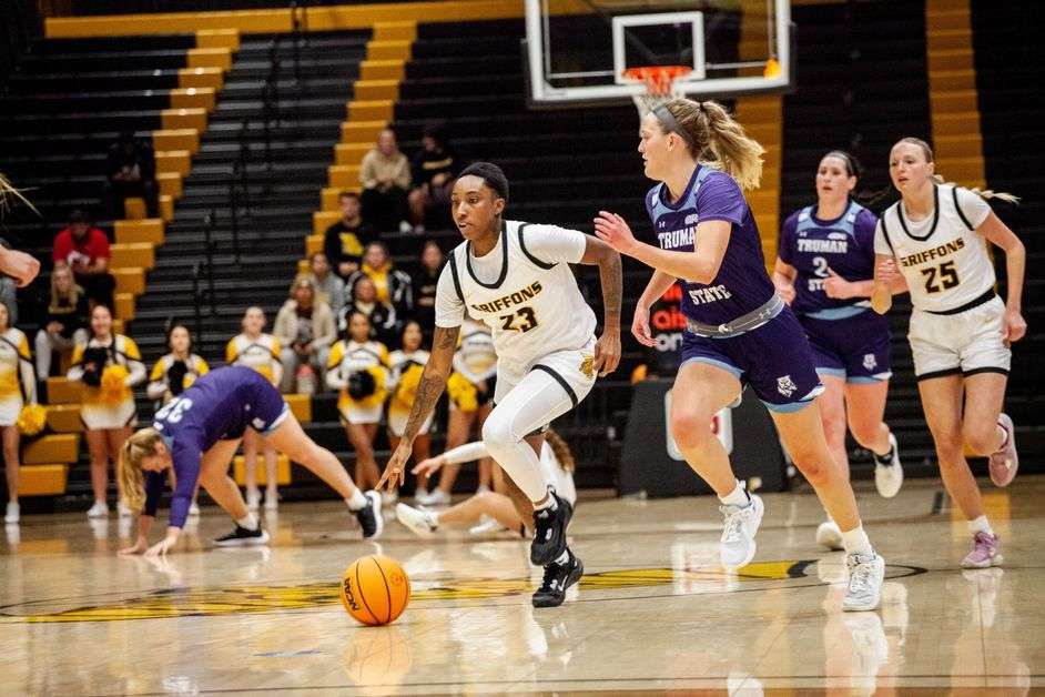 Brionna Budgets (23) scored a game-high 26 points in Missouri Western's 81-72 win over Truman State on Wednesday night in St. Joseph. Photo by Arianne Boma.