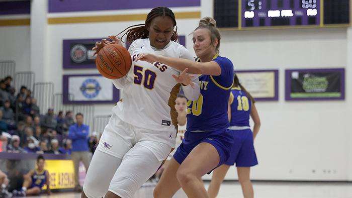 <b>KWU's Tylieea Wallace. </b>Photo courtesy <a href="http://kwucoyotes.com">kwucoyotes.com</a>