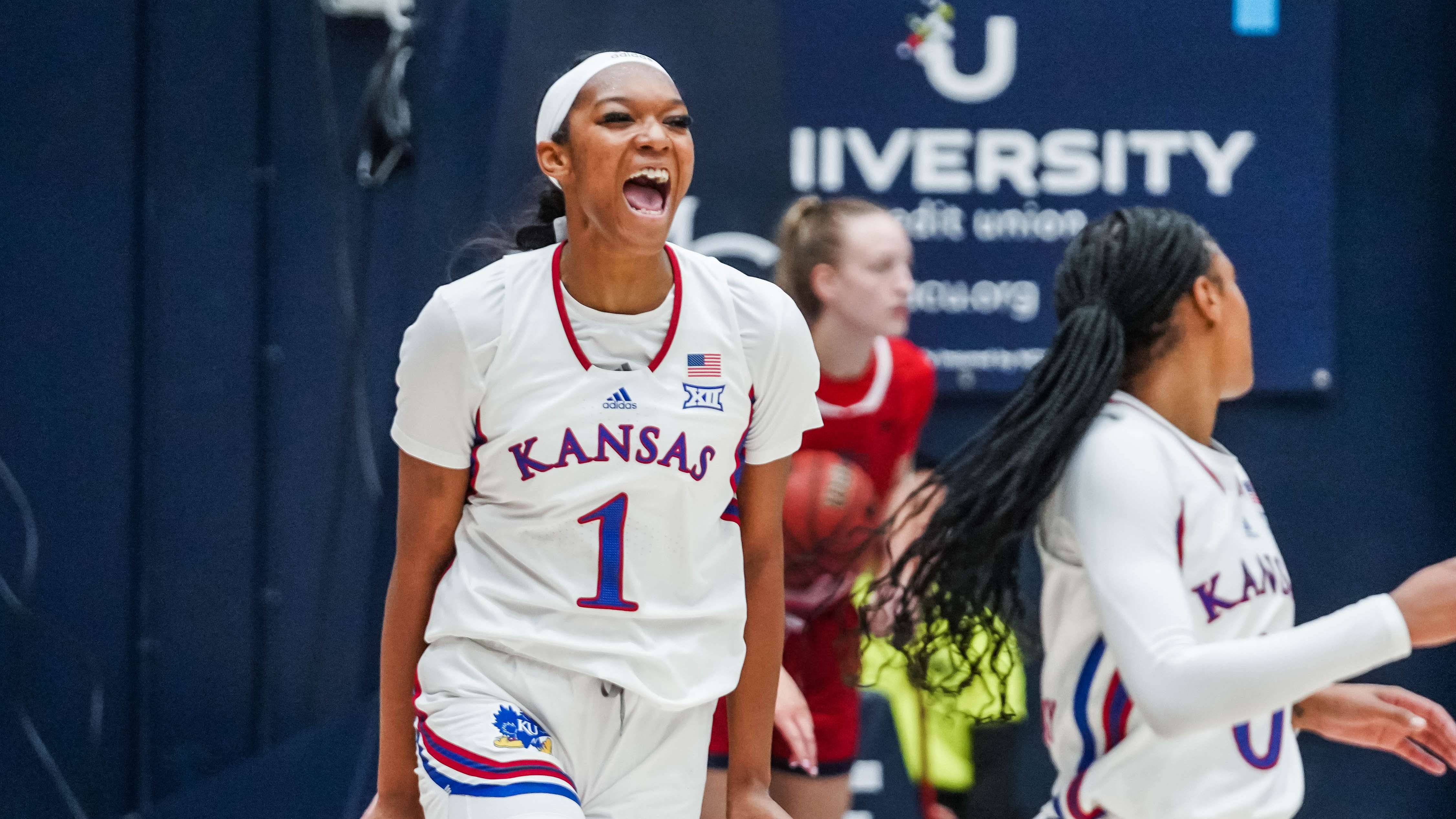 KU wbb Taiyanna Jackson