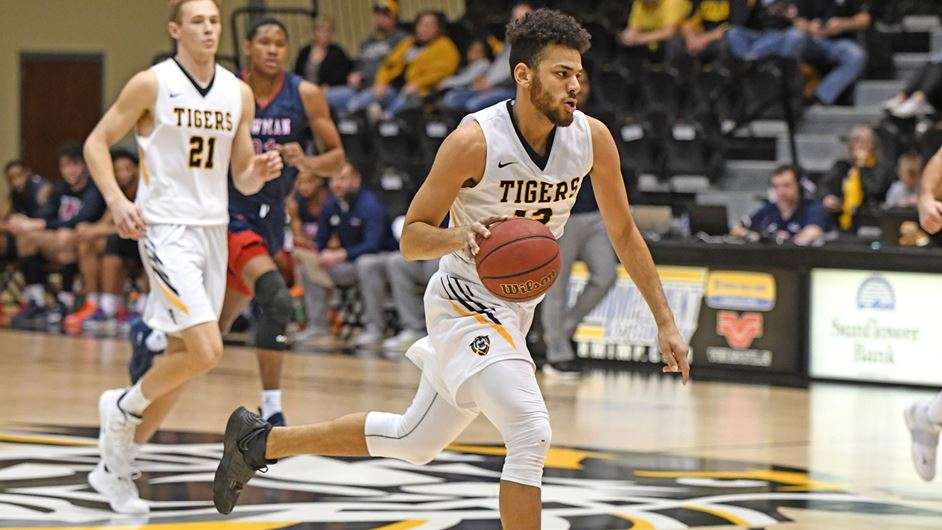 Traejon Davis scored 11 points in the Tigers loss at #16 Central Oklahoma Saturday. (Courtesy FHSU Athletics, Nicole Heitmann)