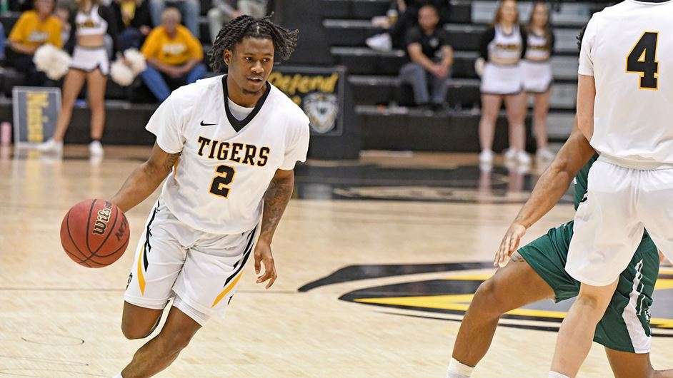 FHSU's Nyjee Wright (Courtesy FHSU Athletics, Nicole Hietmann)
