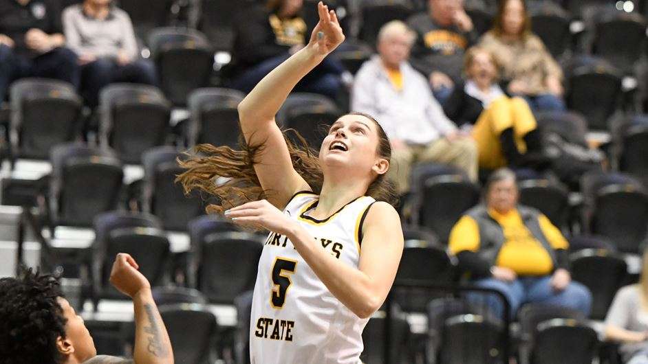 FHSU's Carly Thompson (Courtesy FHSU Athletics, Nicole Heitmann)